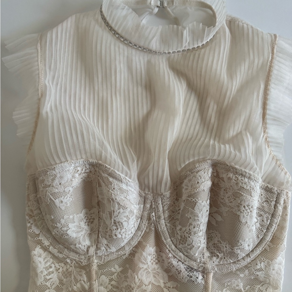 Victoria's Secret Cream Lace Midi Top 32 D - Picture 8 of 9